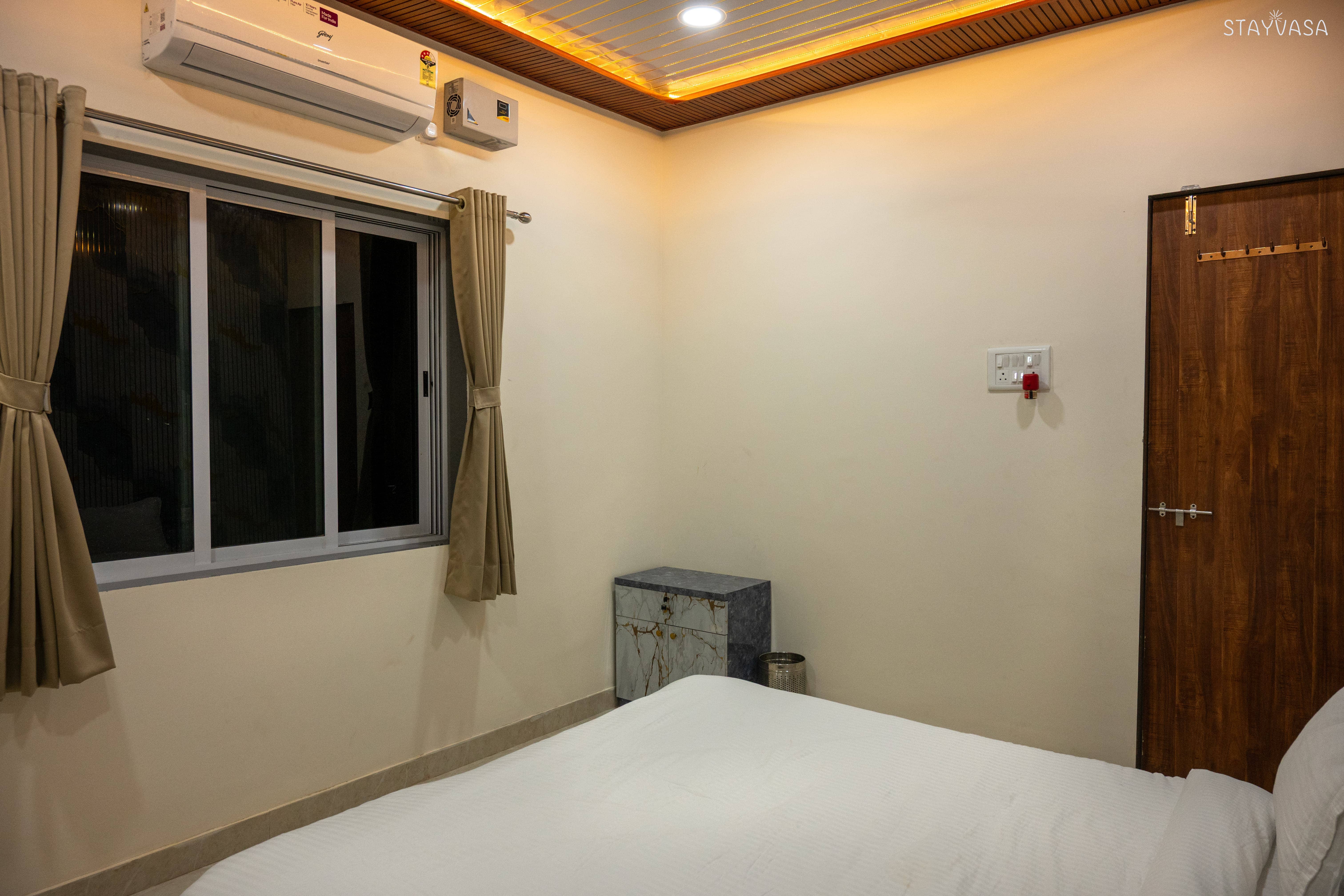 Premium 3 BHK Private Rooms